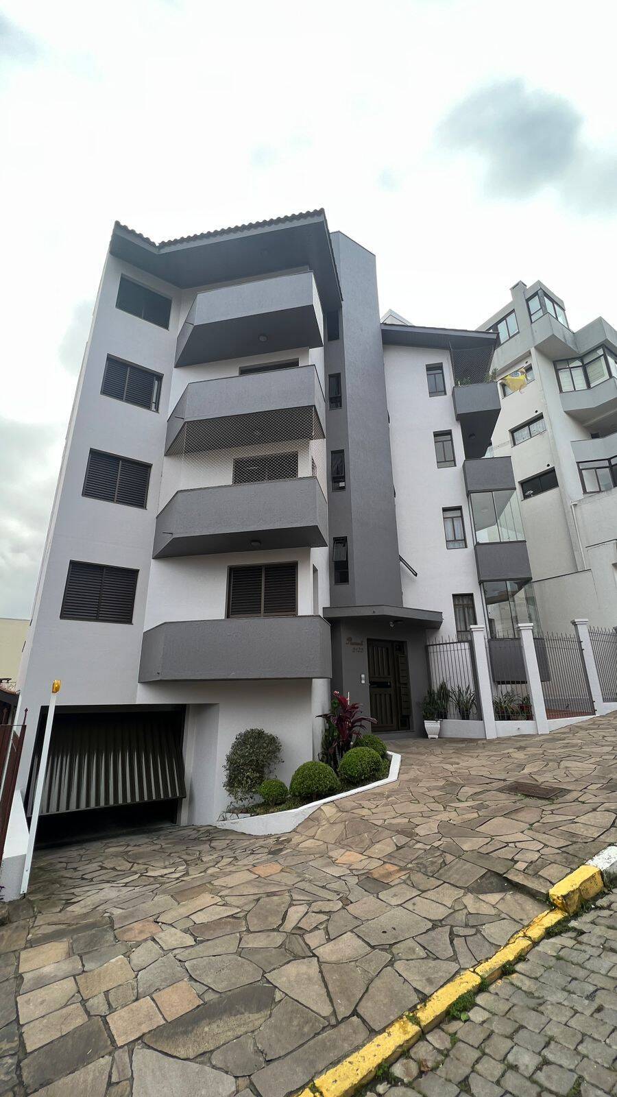 #257 - Apartamento para Venda em Flores da Cunha - RS