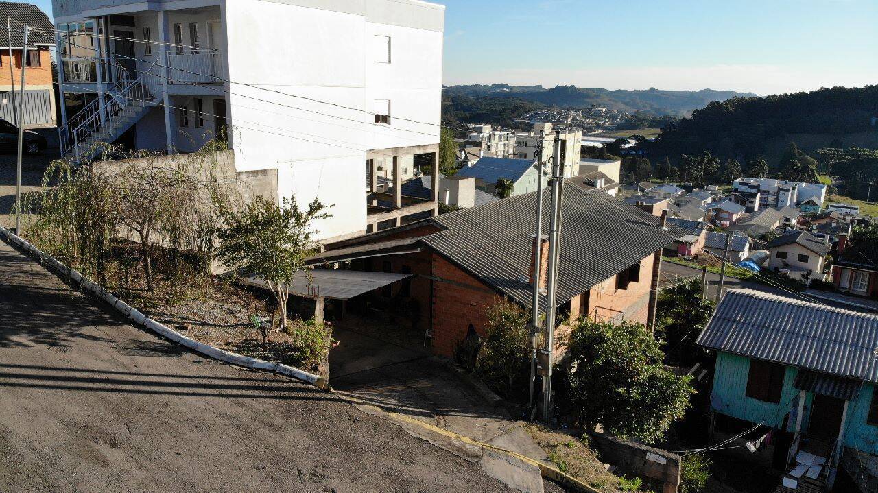 #261 - Casa para Venda em Flores da Cunha - RS