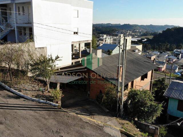 #261 - Casa para Venda em Flores da Cunha - RS