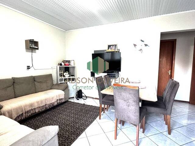#302 - Casa para Venda em Flores da Cunha - RS - 2