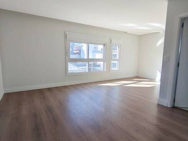 Apartamento para Venda em Flores da Cunha - 4
