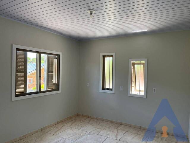 Casa para Venda em Flores da Cunha - 5
