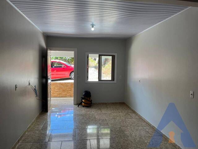 Casa para Venda em Flores da Cunha - 4