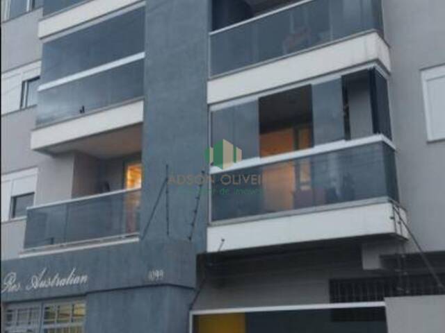 Apartamento para Venda em Caxias do Sul - 2